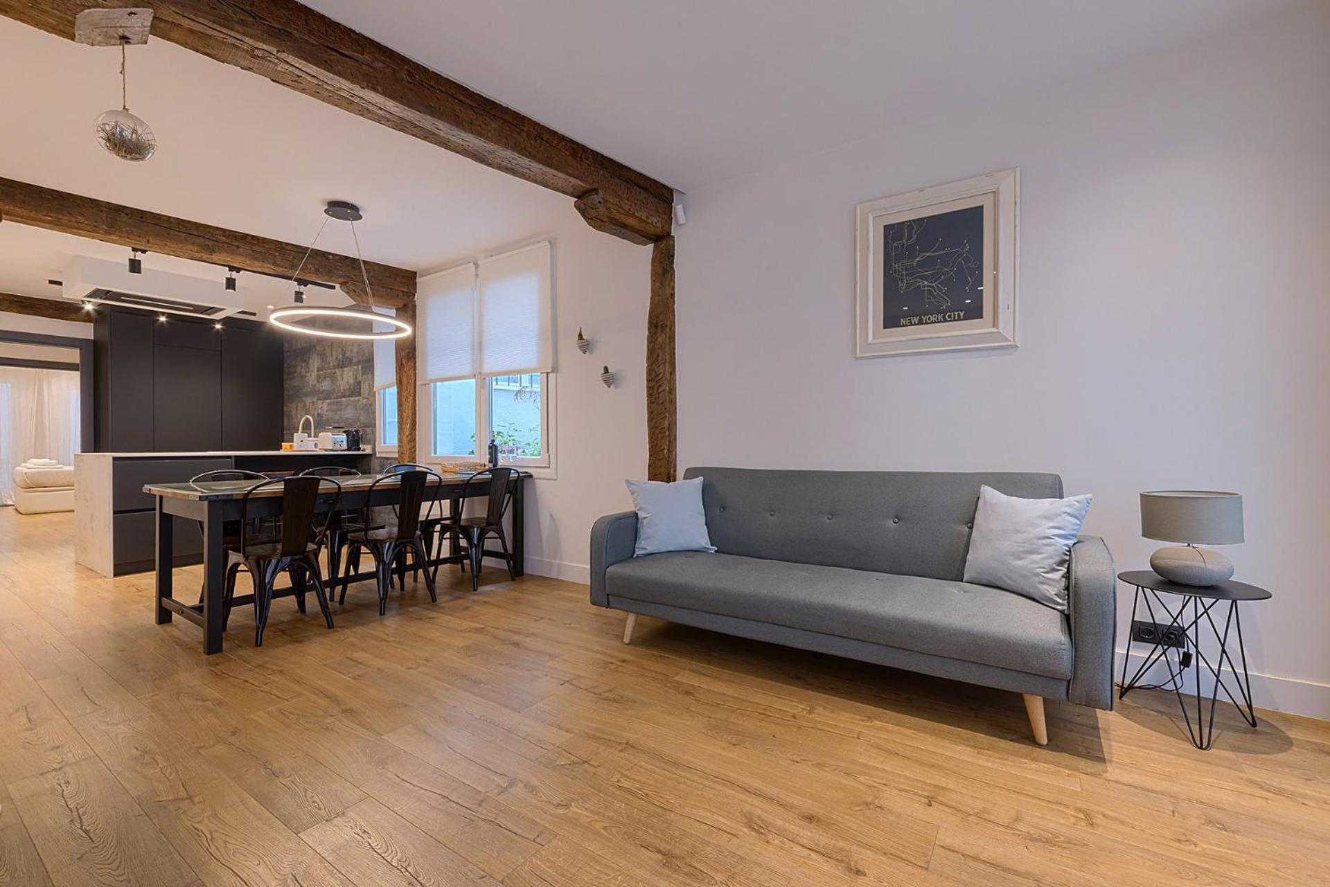 Moderno Y Lujoso En El Historico Casco Viejo Appartement Bilbao Buitenkant foto