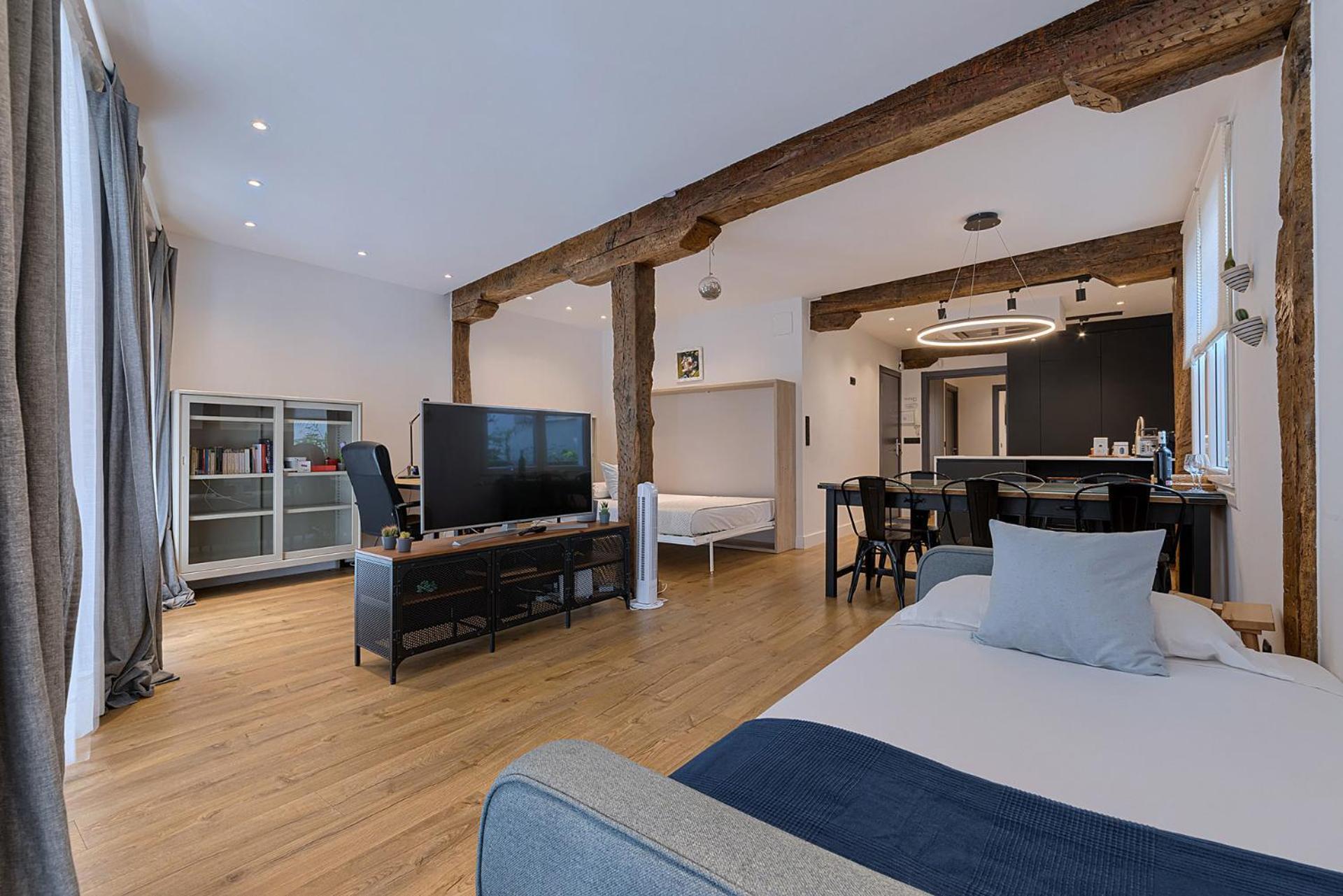Moderno Y Lujoso En El Historico Casco Viejo Appartement Bilbao Buitenkant foto